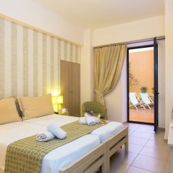 SEPARE ROOM ΚΕΝΤΡΙΚΗ ΦΩΤΟΓΡΑΦΙΑ